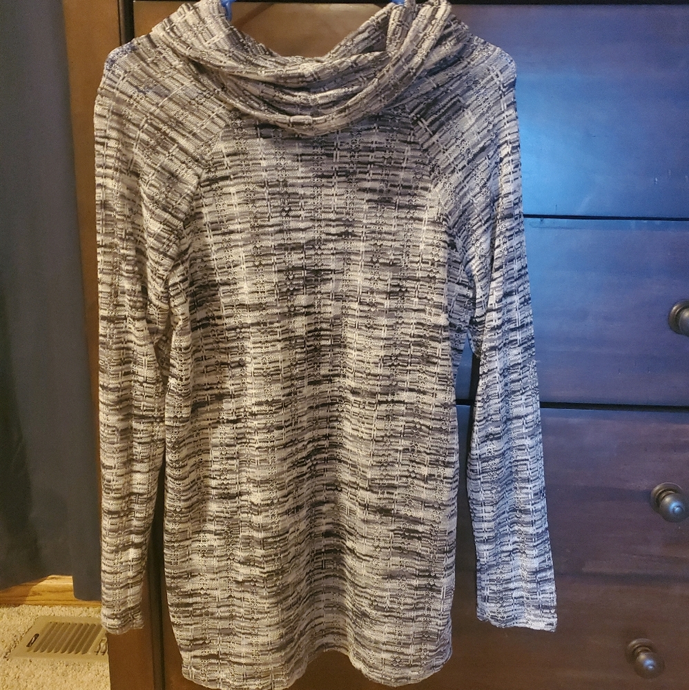 Knit top